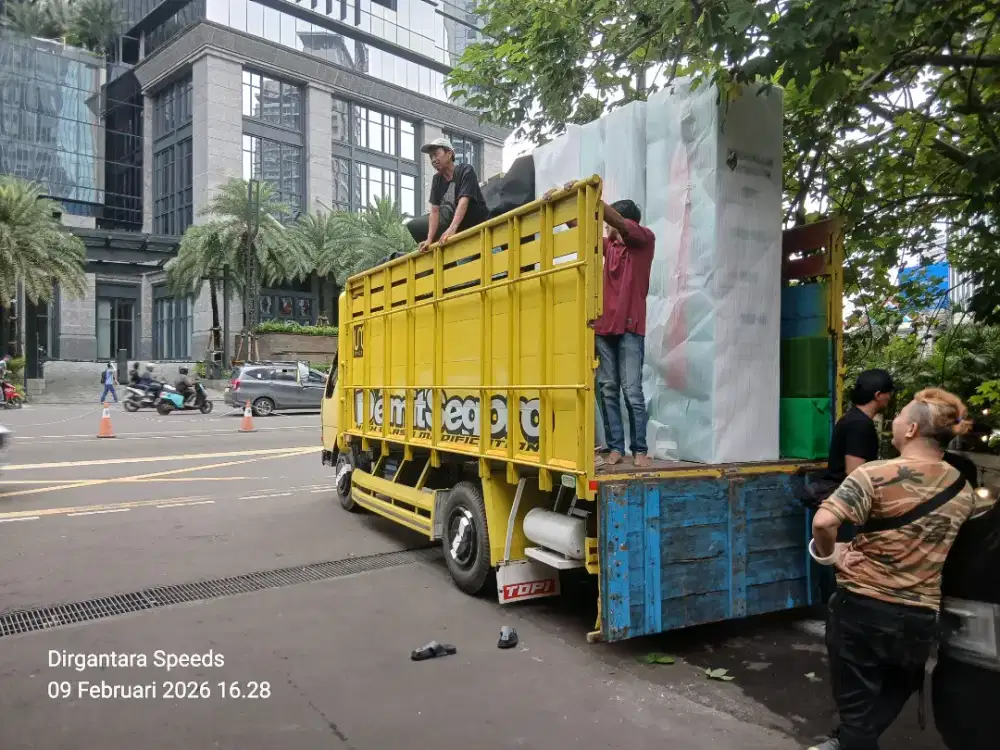 Sewa truk pindahan rumah dan angkut barang lainnya