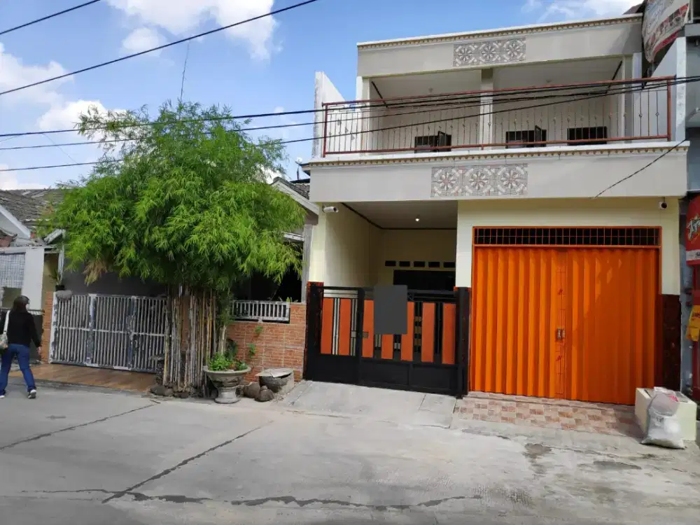 Dijual rumah bisa usaha di Permata Hijau Permai Kaliabang Bekasi