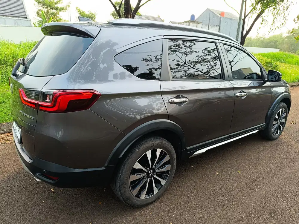 Honda BR-V BRV 2022 Bensin Low KM