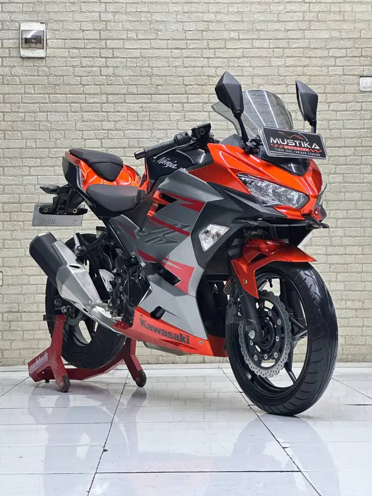 Ninja 250 abs 2018 Odo 9rb Good Condition