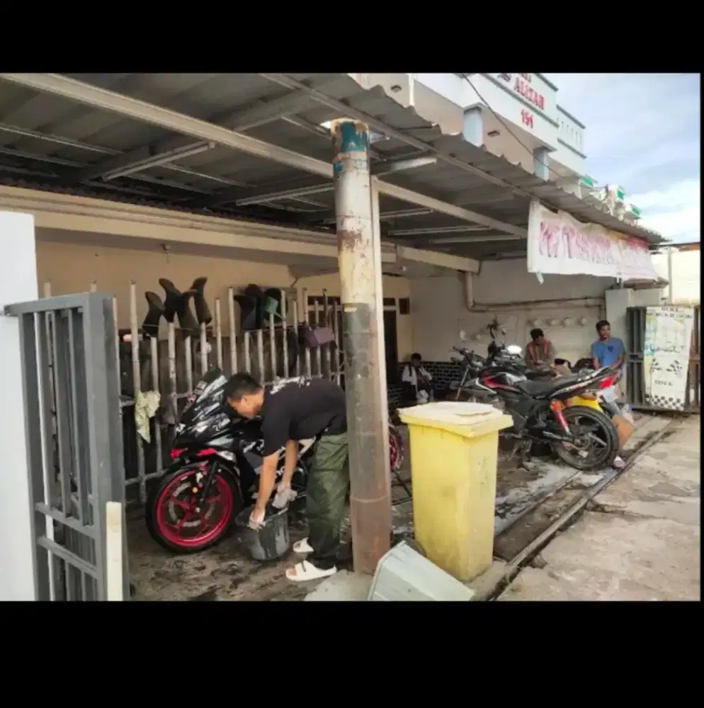 DICARI karyawan cuci motor