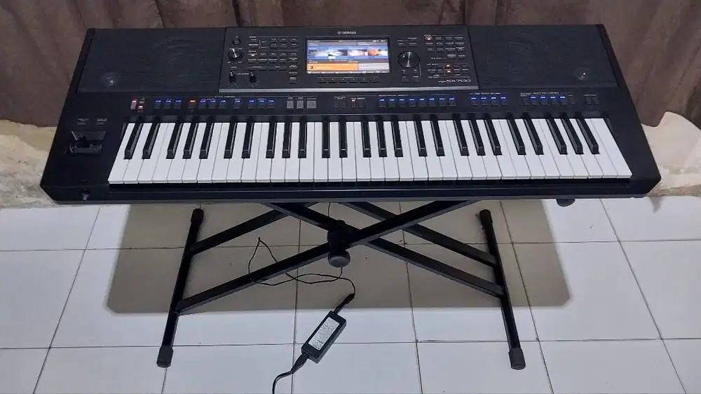 Yamaha Psr-SX700