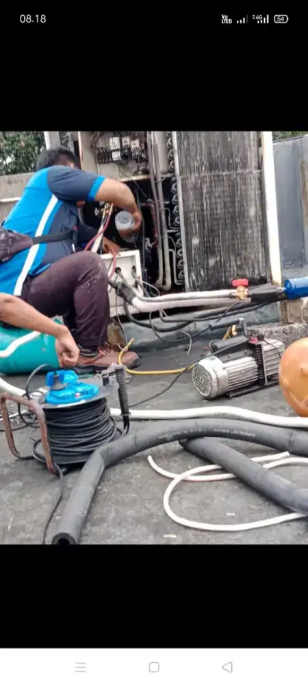 Jasa servis AC kulkas mesin cuci kompa air dll bergaransi