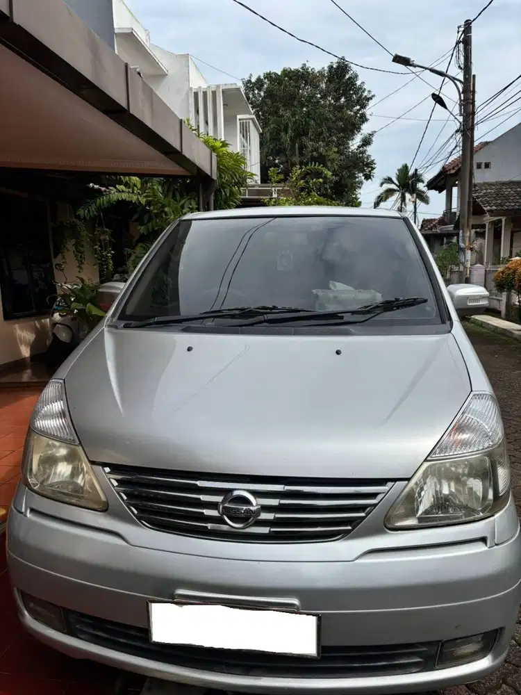 Di Jual Nissan Serena C24 HWS Tahun 2007
