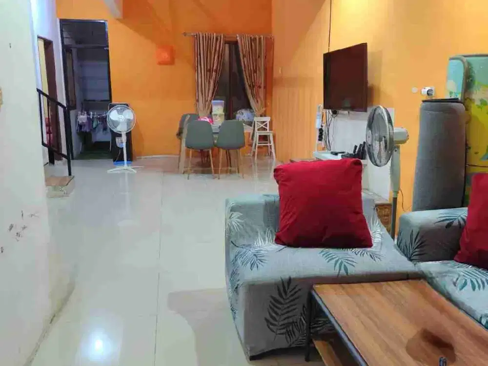 Rumah Minimalis 2 Lantai Siap Huni Taman Modern Cakung