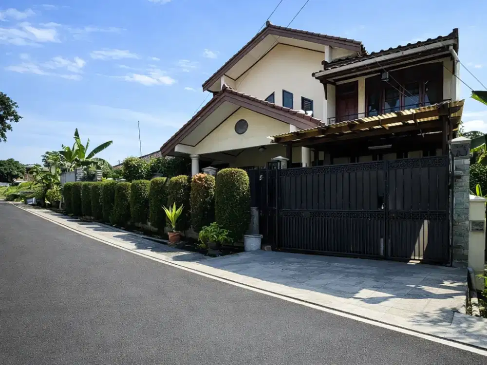 Dekat Toll, mall. Dalam komplek. Rumah Cilandak, Pondok Labu Dijual