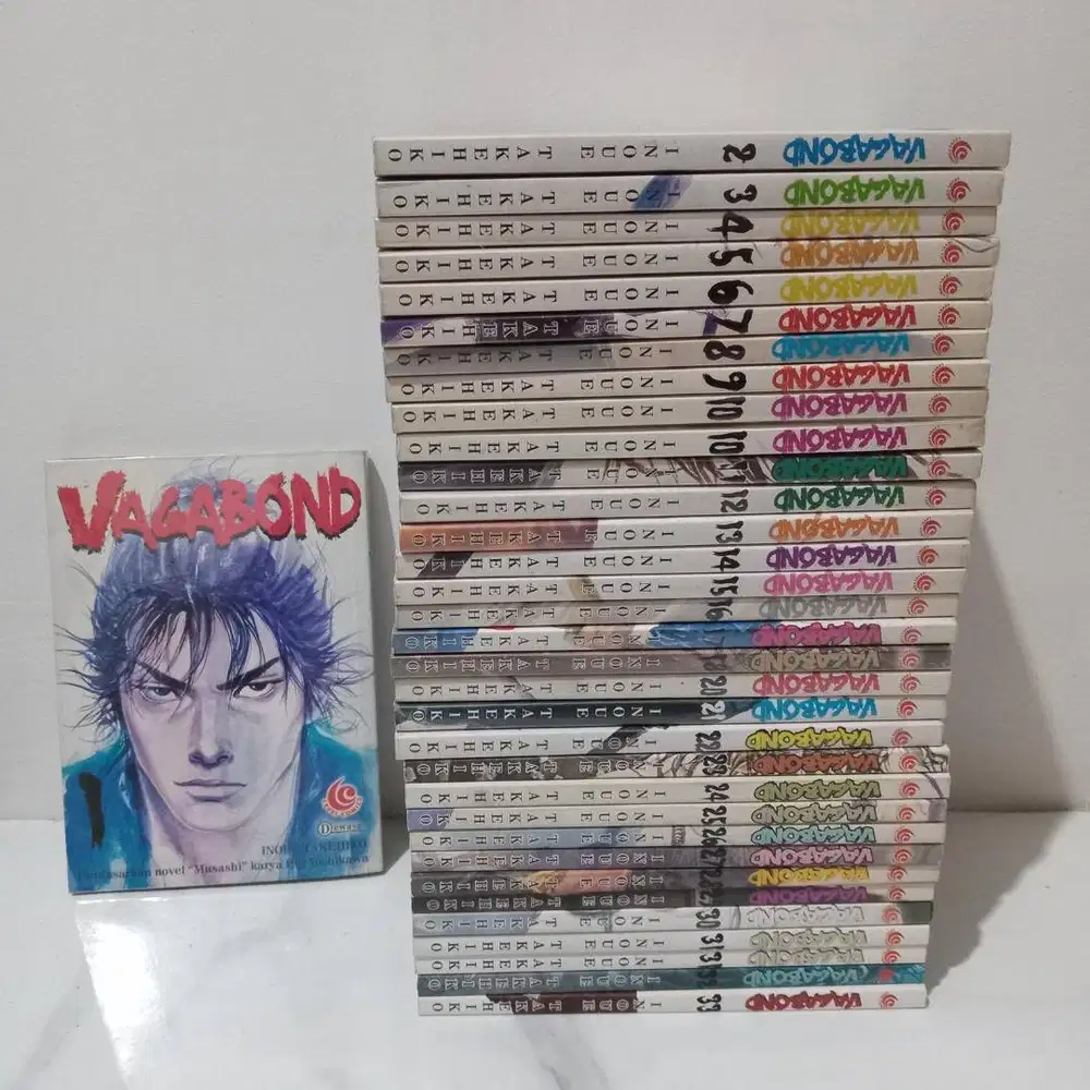 Preloved Buku Komik Vagabond Vo 1-33 Bekas Kolpri