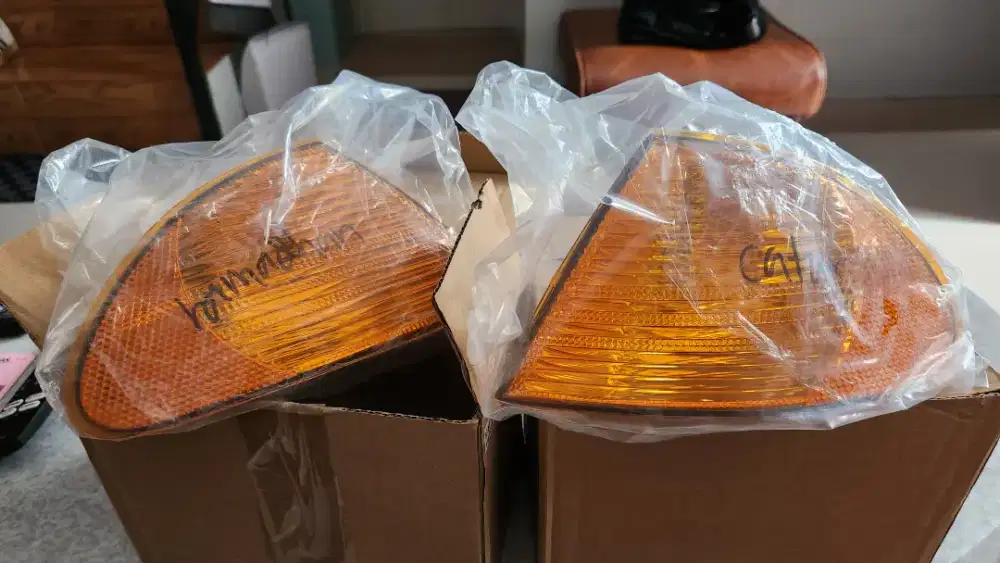 lampu Sein BMW E46 thn 1999 - 2001