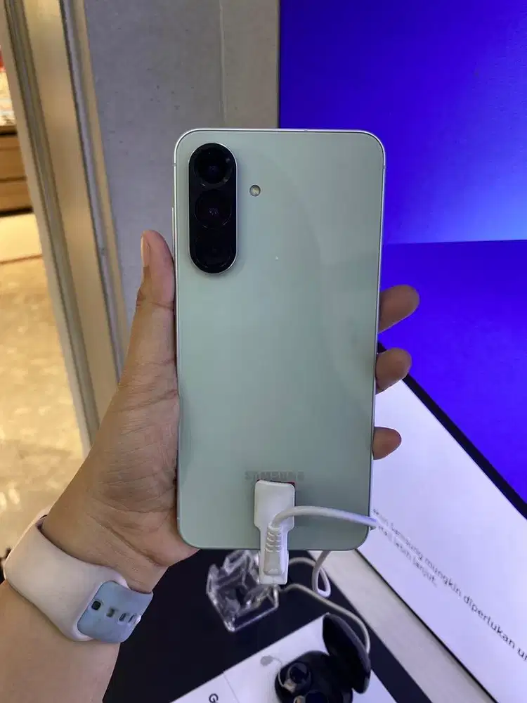 SAMSUNG GALAXY A56 5G