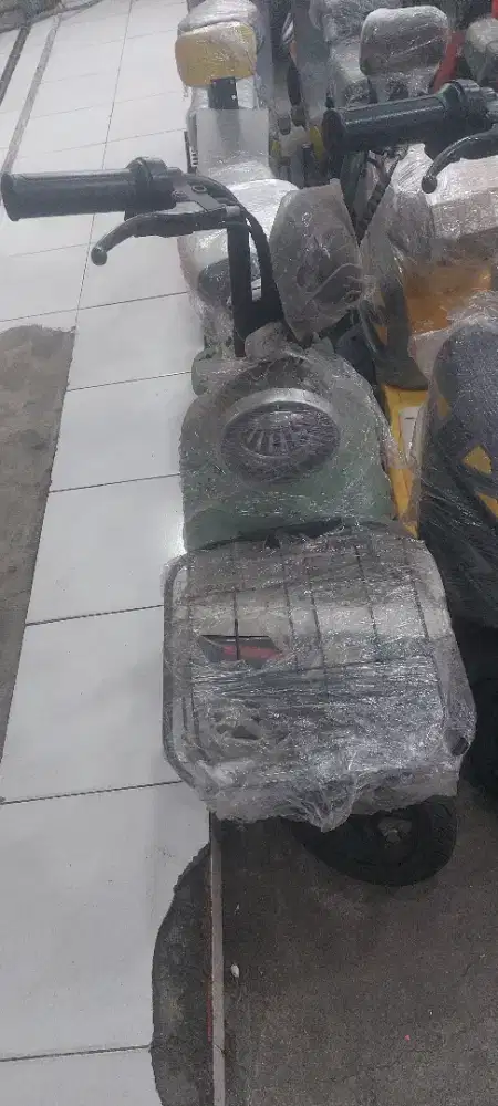 SEPEDA LISTRIK PACIFIC RELICUS BISA CASH & CREDIT