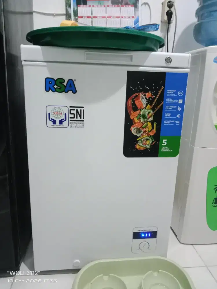 Freezer Dijual Cepat