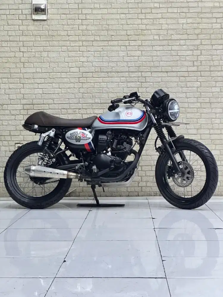 MODIF RETRO‼️ Kawasaki W175 SE 2018 Srambler Mustika Motoshop