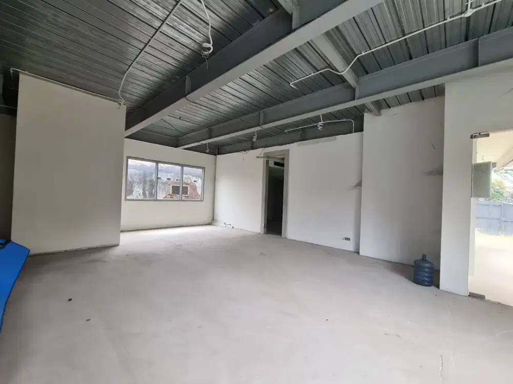 Gedung Tua Dan Rumah Tua Di Menteng Lokasi Sangat Strategis