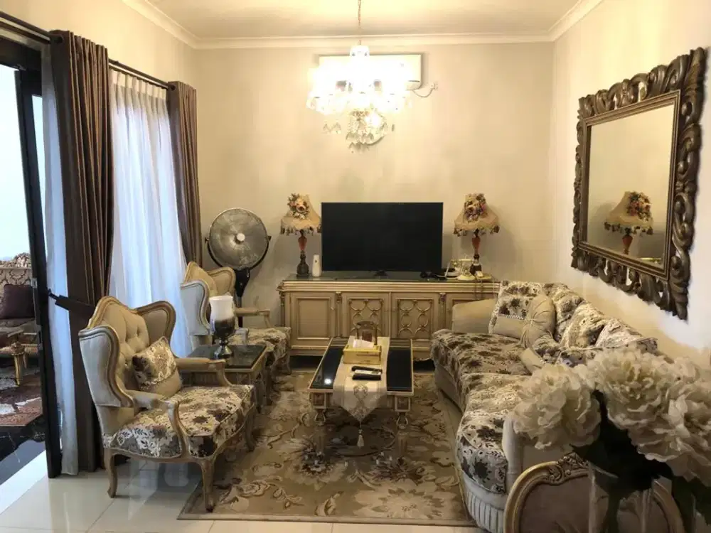 Jual Cepat Rumah Mewah The Green BSD Furnished Siap Huni