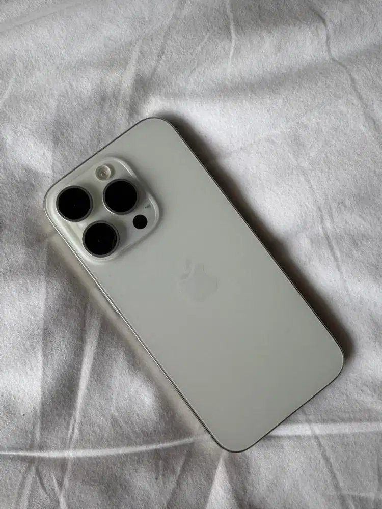 Iphone 15 pro 1 TB White