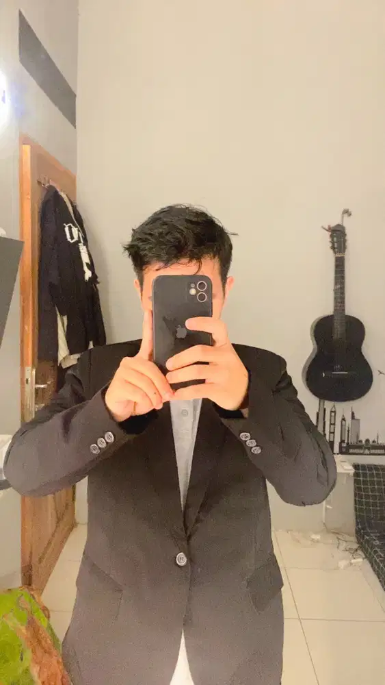 Jas Pria Hitam Tebal Premium – Bahu Busa, Tegap & Elegan