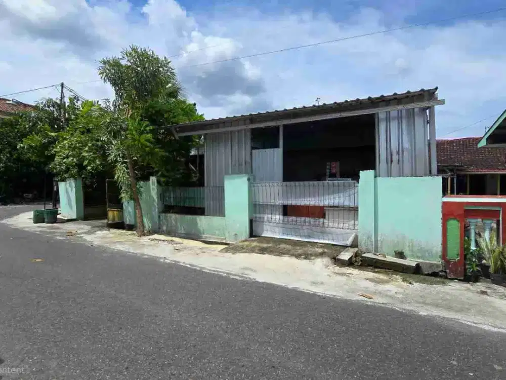 Rumah Hitung Tanah atau Tanah Bonus Bangunan di Mojosongo, Jebres, Solo