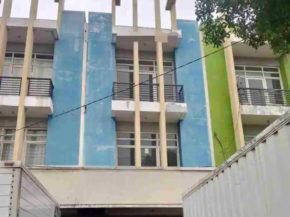Ruko 3 Lantai Cocok Untuk Gudang Harapan Indah 2