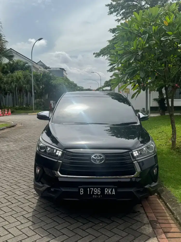 Innova Venturer AT 2.4 Disel 2022
