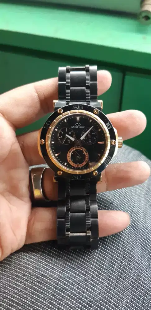 Jam wanita crissverra