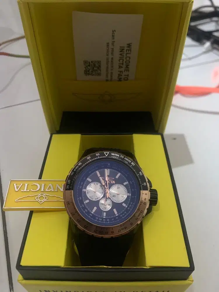 JAM TANGAN INVICTA