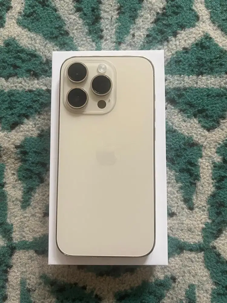 iphone 14 pro 128 Gb GOLD