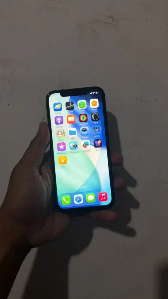 Iphone 12 64GB ex Inter Hitam