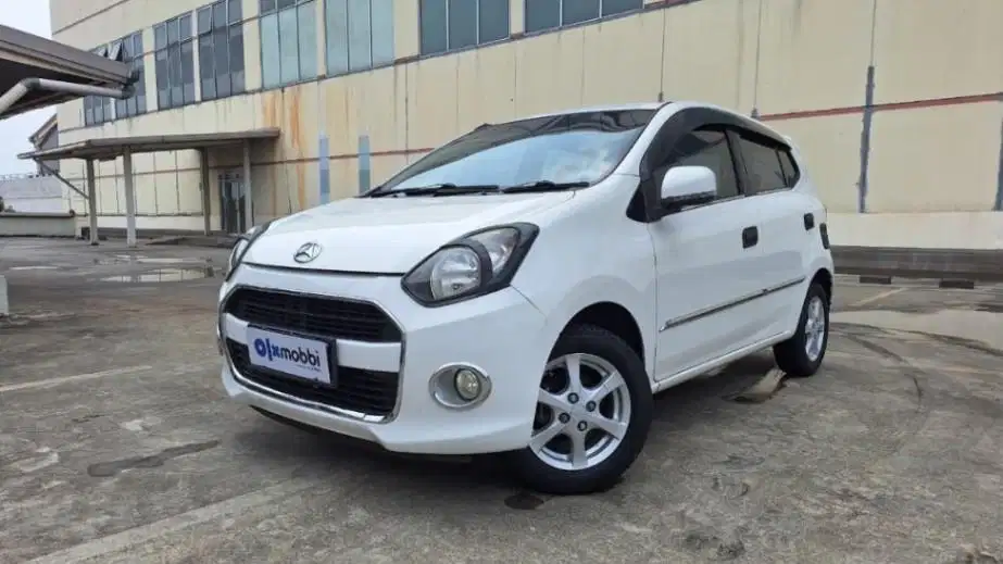 DP RENDAH Daihatsu Ayla 1.0 X Bensin-MT 2016 3CBS