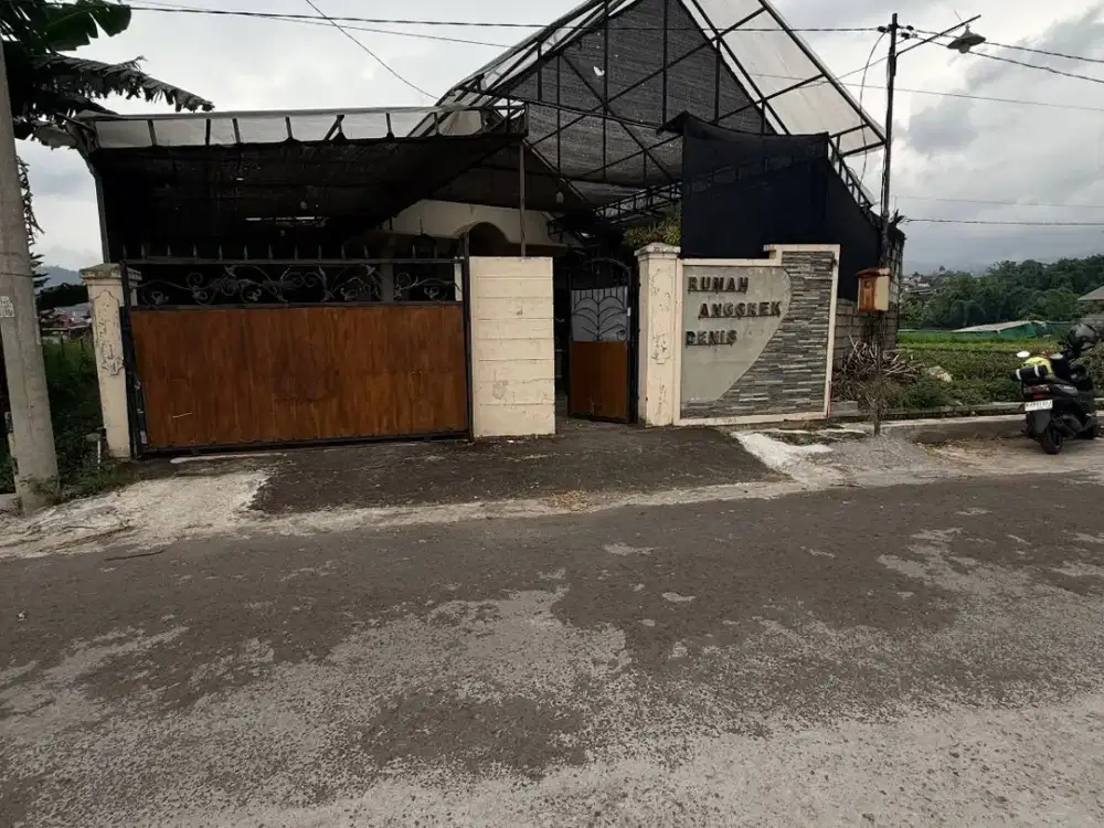 DIJUAL RUMAH + LAHAN LUAS – KOTA BATU (VIEW PEGUNUNGAN