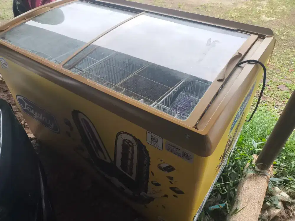 JUAL FREEZER BESAR