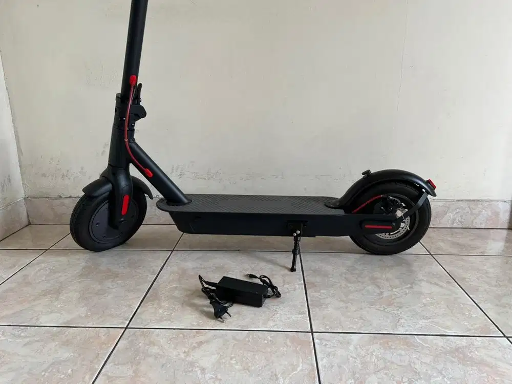 Skuter Listrik Lipat Digital 10 inch Max Kingsong Black Baterai7800mAh