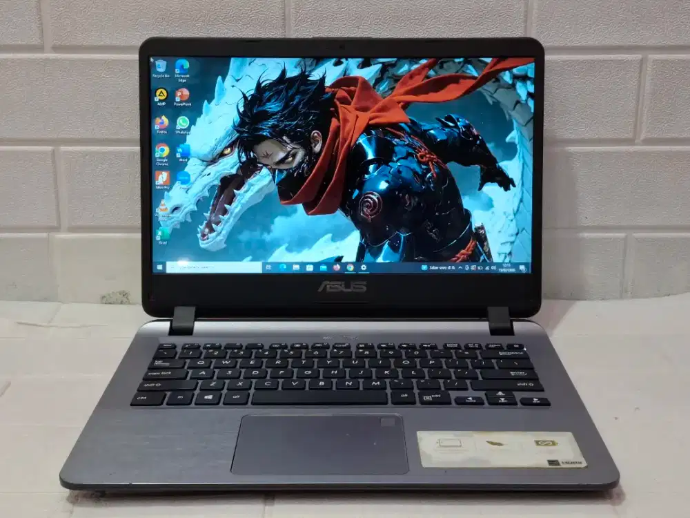 Laptop Asus VivoBook /Processor Intel Celeron N4000/Ram 4 GB/SDD 128GB