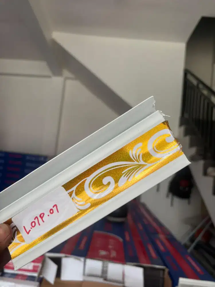 Lis plafon pvc 4cm dan 6m