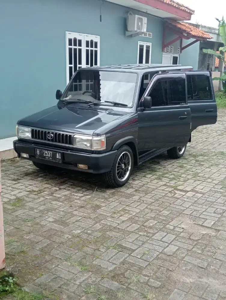 Toyota Kijang 1996 Bensin