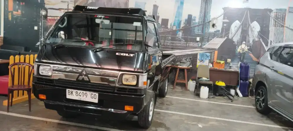 Mitsubisi L300, pick up