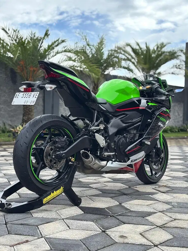 Kawasaki ZX 25R ABS KRT th 2023 Odo 3rb Like New Koko Motor