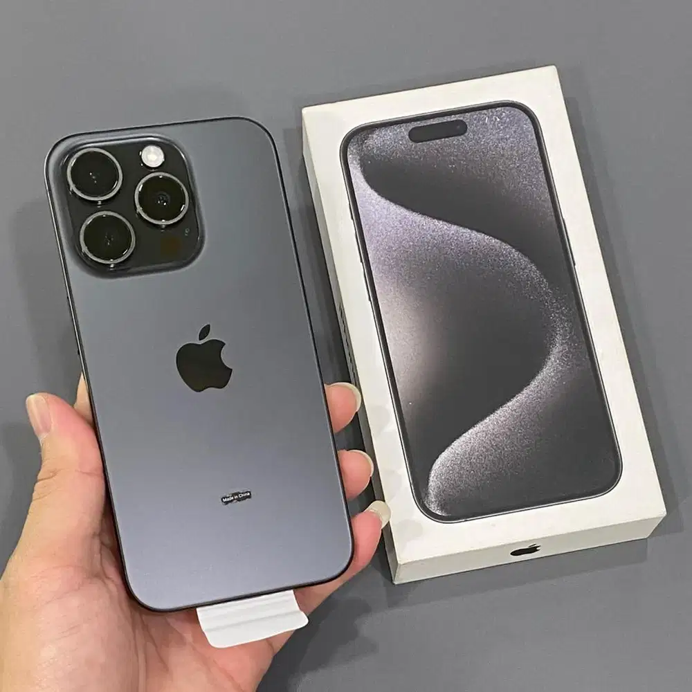 iPhone 15 Pro 256GB Black Titanium Resmi iBox like new