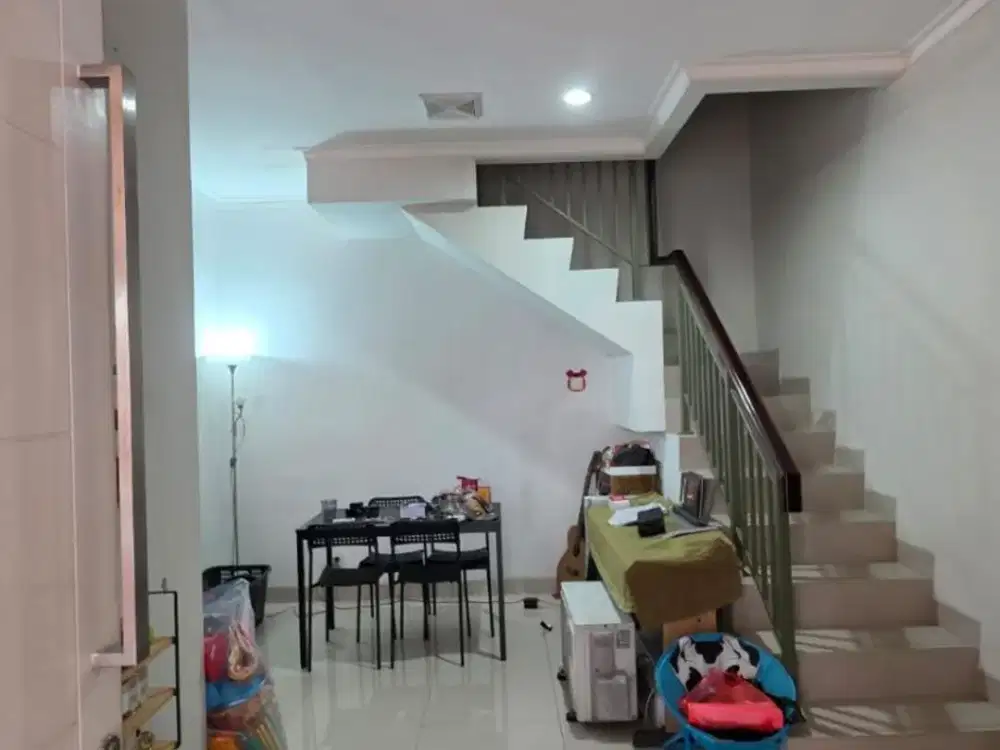 TURUN HARGA Dijual Rumah MILANO VILLAGE GADING SERPONG