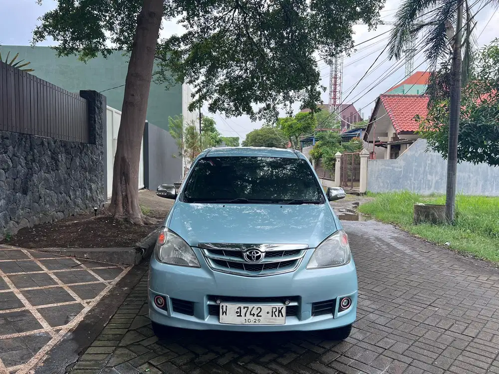 Toyota Avanza G 2010 manual