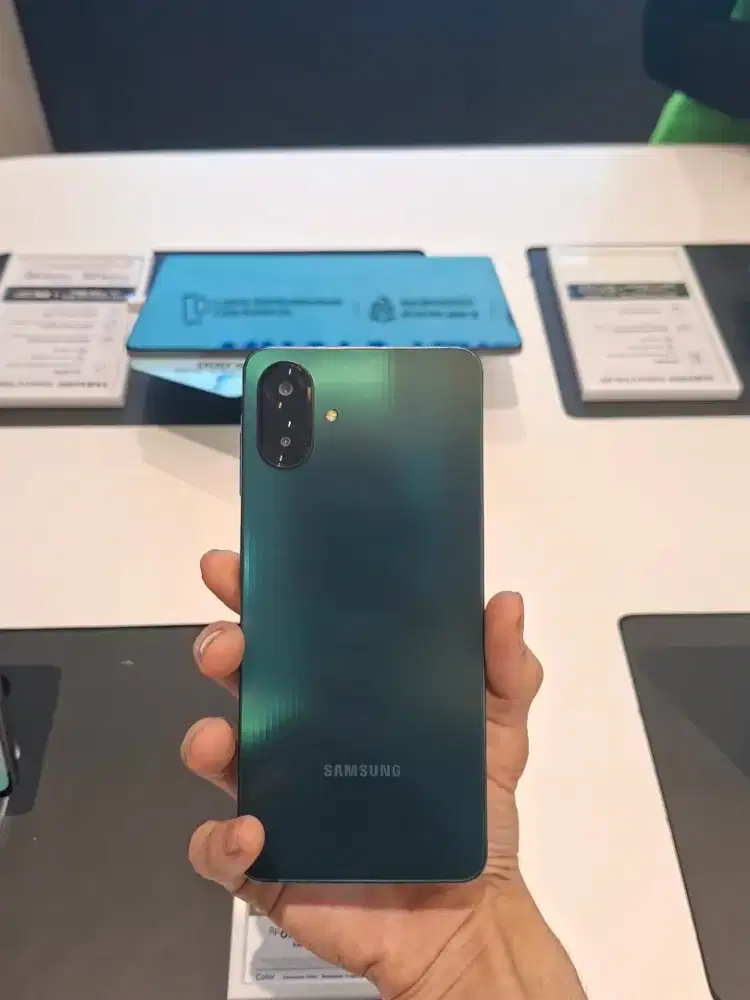 Samsung Galaxy A07 LTE Free Adapter