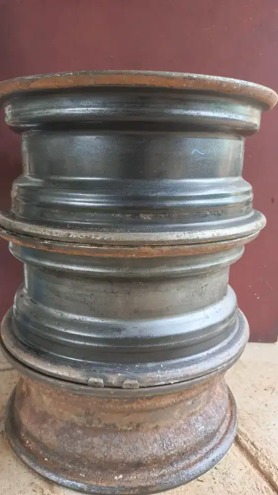 Velg ring 13 4 lubang Avanza-Xenia