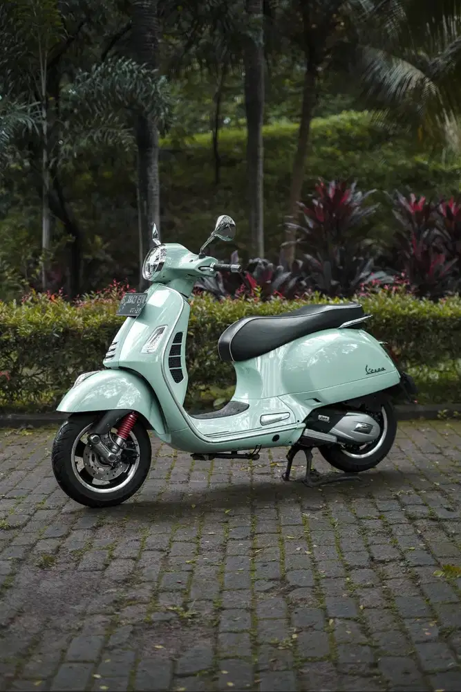 JUAL VESPA MATIC BEKAS/SECOND GTS 2022 MURAH BERGARANSI