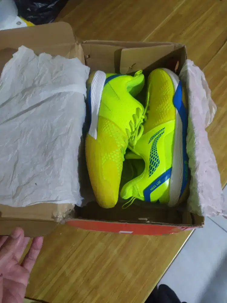 sepatu badminton lining li-ning storm 2 original fullset mulus