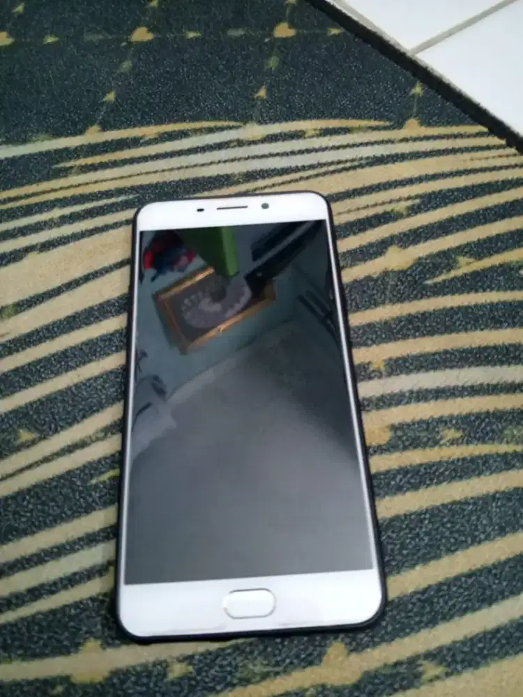 Oppo X9009 F1 plus white gold 4/64