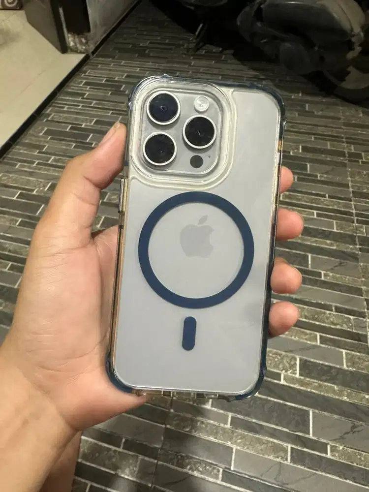 IPhone 15 Pro 256 GB BU