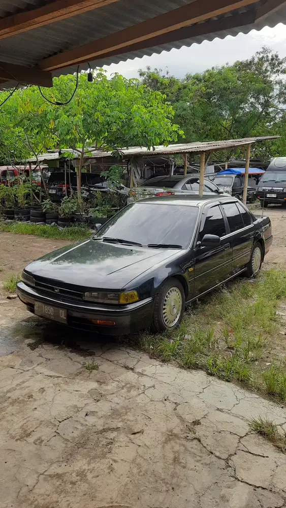 Honda Accord 1993 Bensin