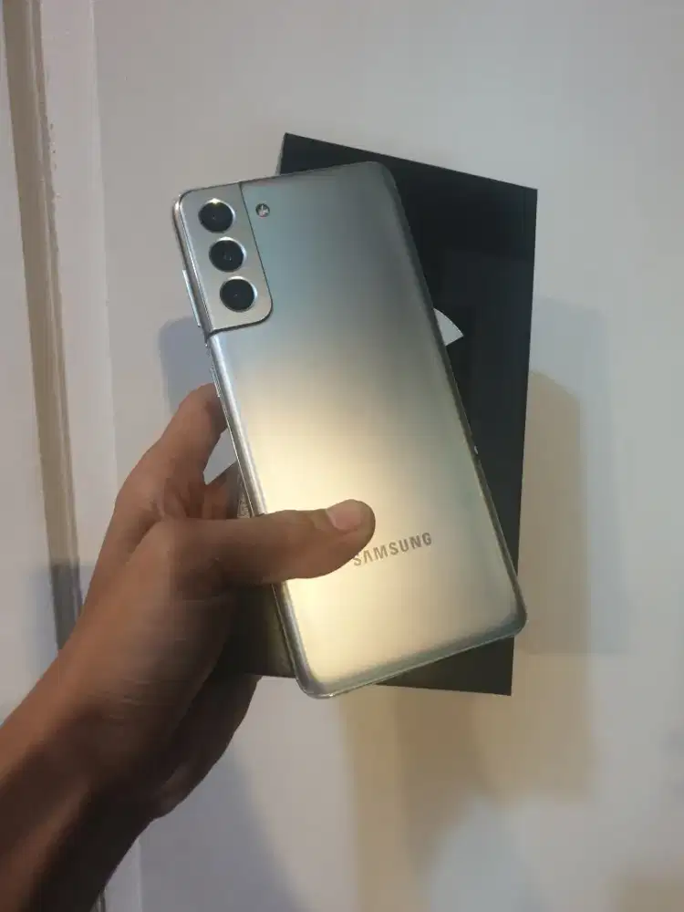 Samsung s21 plus 5G 8/256 sein