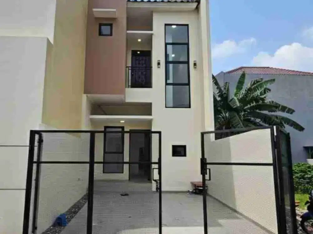 Metland Puri Rumah Baru Hadap Tenggara