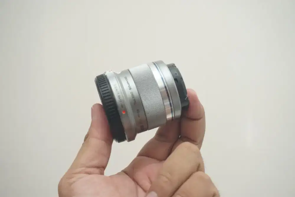 OLYMPUS 45mm F1.8 MSC DIGITAL M.Zuiko Lensa FIX MFT LUMIX Mirrorless