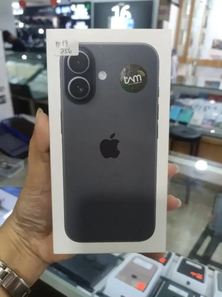 New IPhone 17 256GB Garansi Resmi iBox Segel